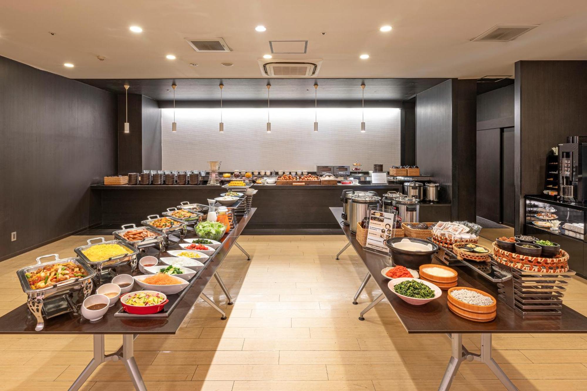 Candeo Hotels Ueno Park Tokyo Exterior photo