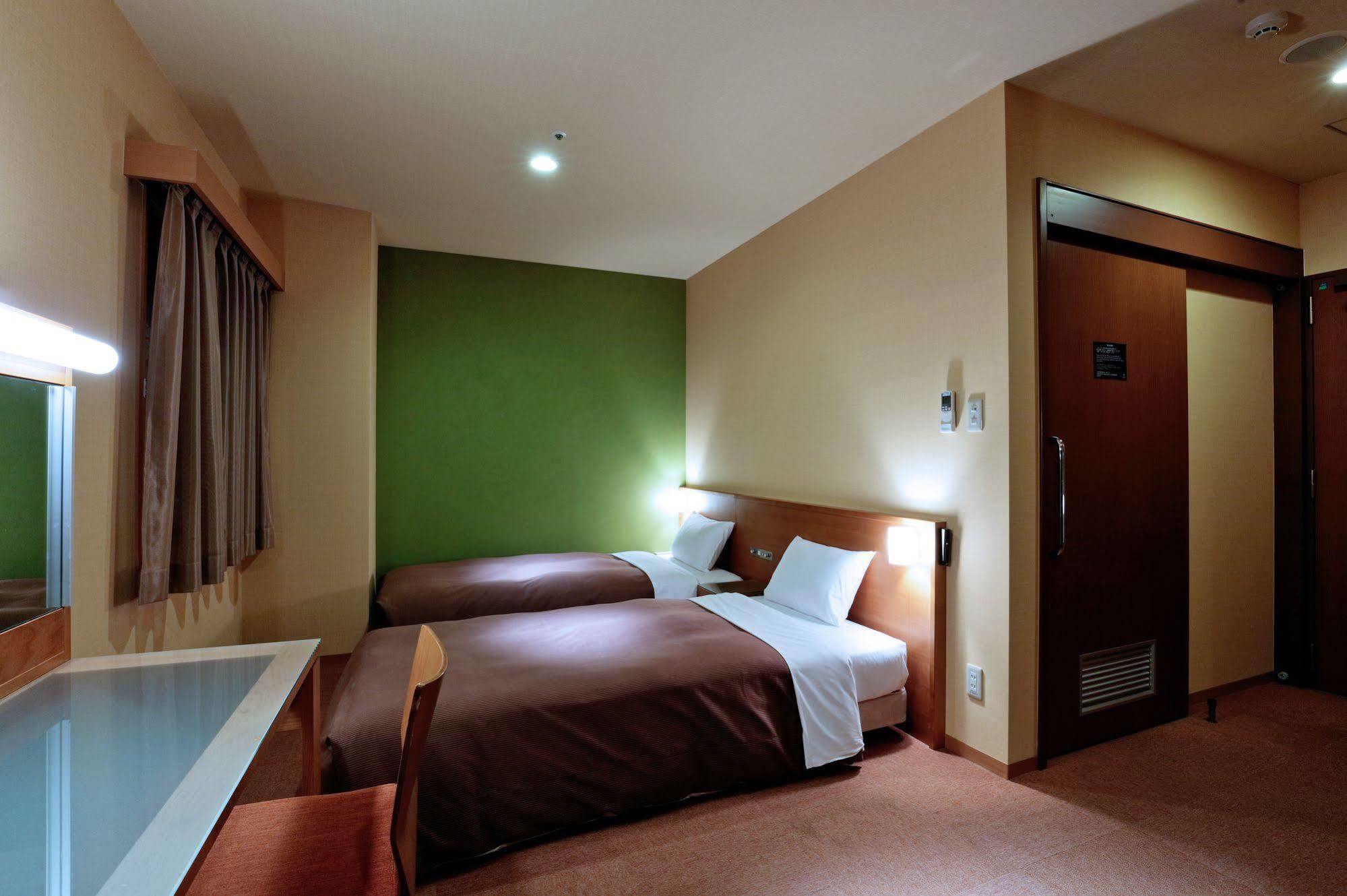 Candeo Hotels Ueno Park Tokyo Exterior photo