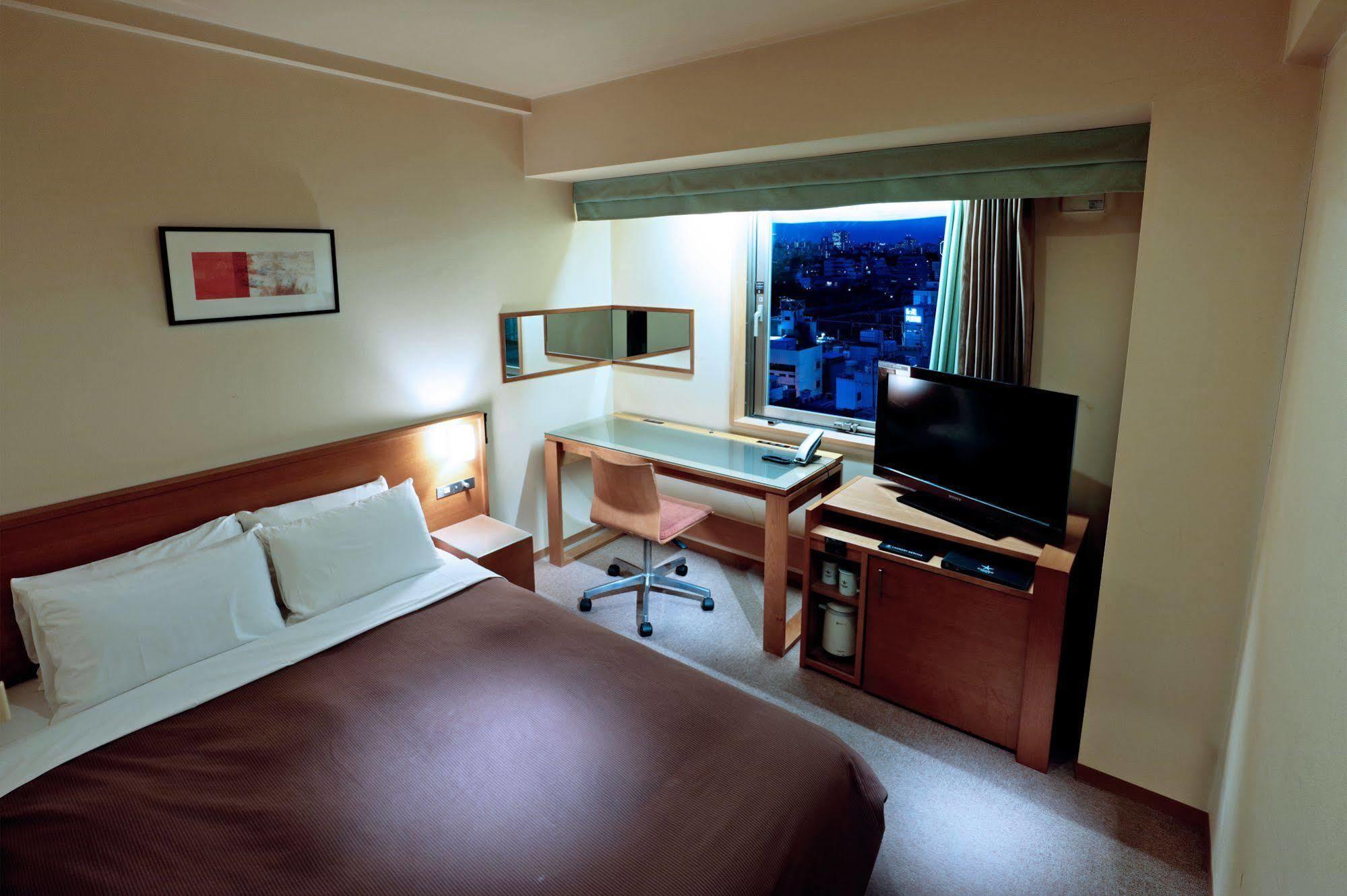 Candeo Hotels Ueno Park Tokyo Exterior photo